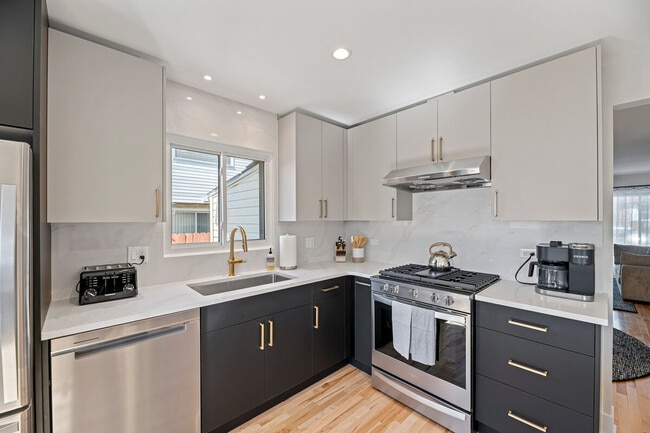 Photo - 9084 Barberry Ln Unit ID1060676P