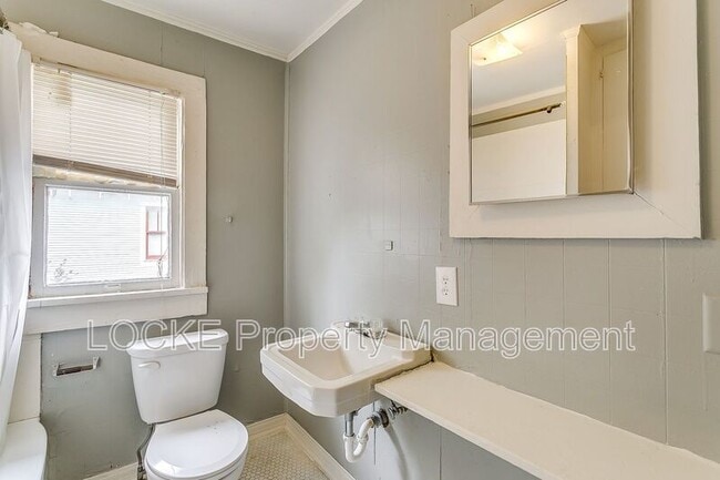 Photo - 1411 6th Ave