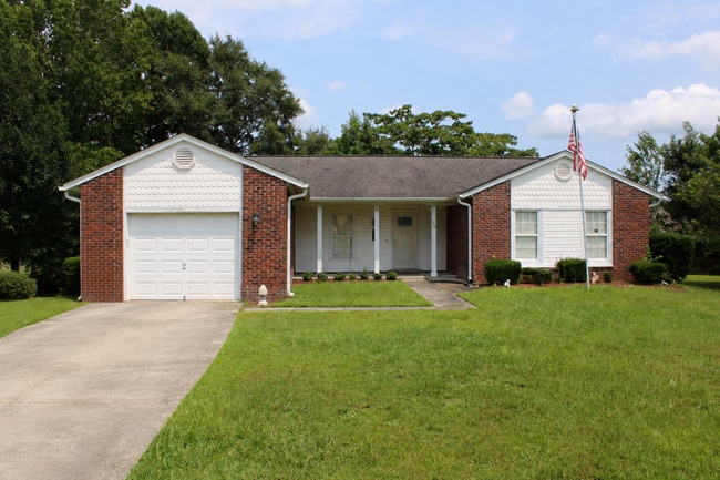 Building Photo - 104 Bayer Ct