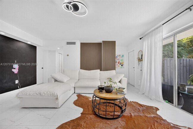 Photo - 8490 SW 154th Cir Ct Unit 411