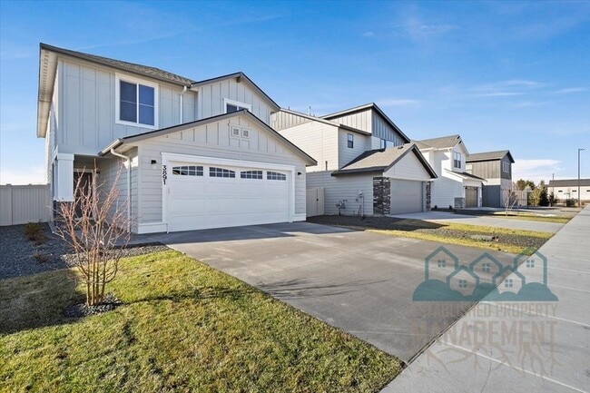 Photo - 3891 N Chelmsford Ave