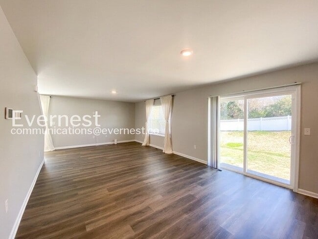 Photo - 21 Valiant Ct