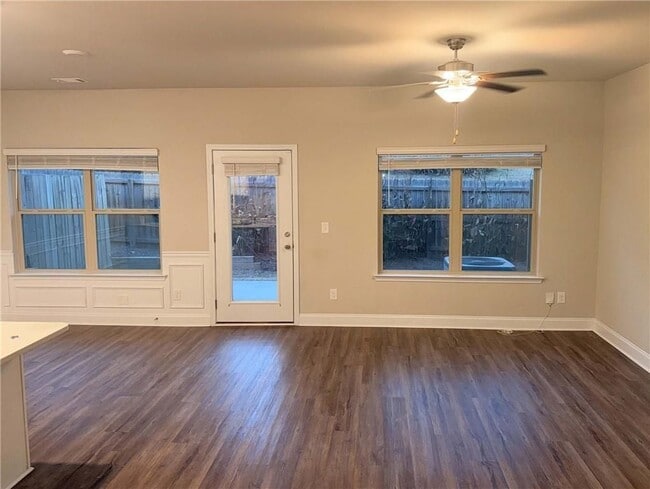 Photo - 480 Rockfern Ct