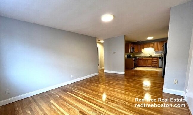 Photo - 230 Babcock St Unit 1B