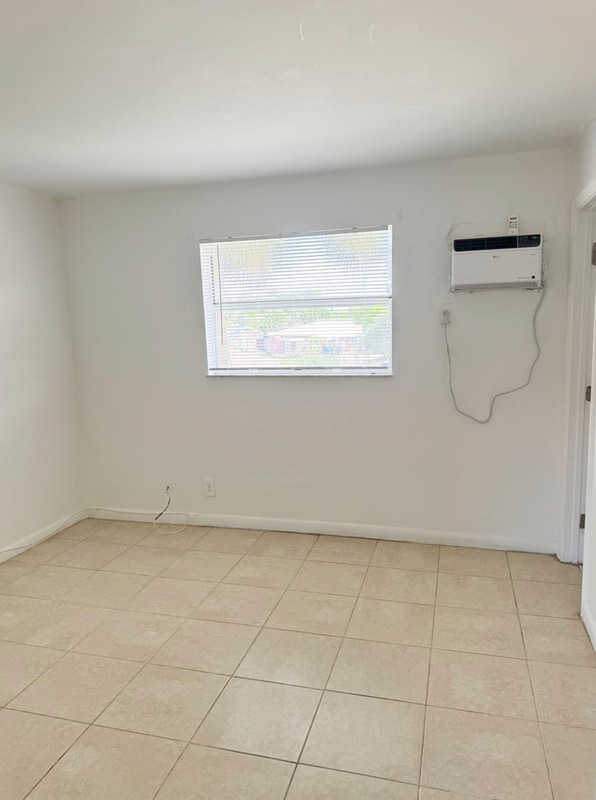 Photo - 101 NE 41st St