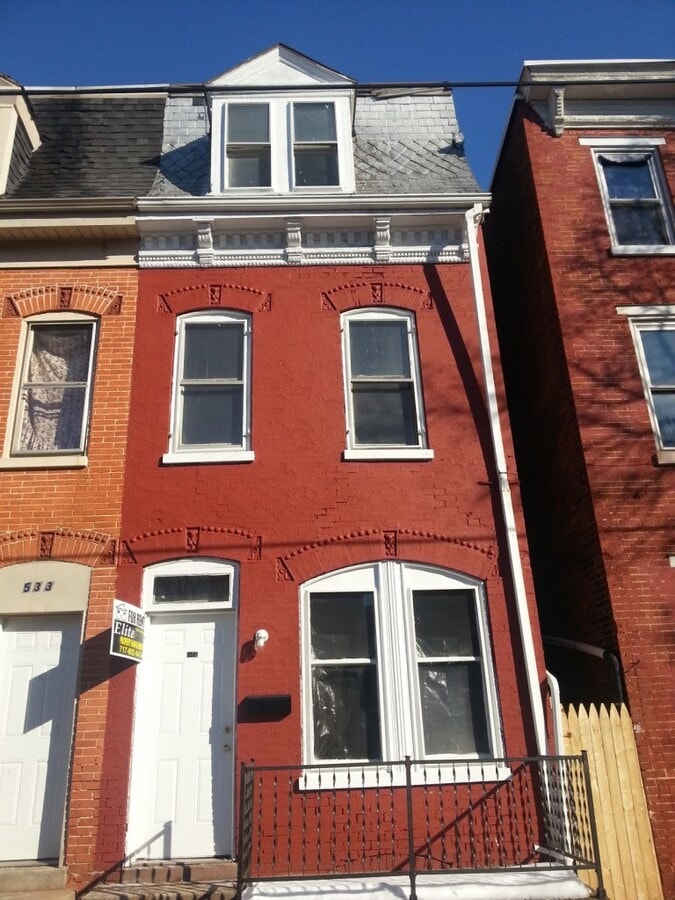 Photo - 535 S Queen St