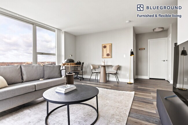 Photo - 5600 N Sheridan Rd Unidad FL11-ID652