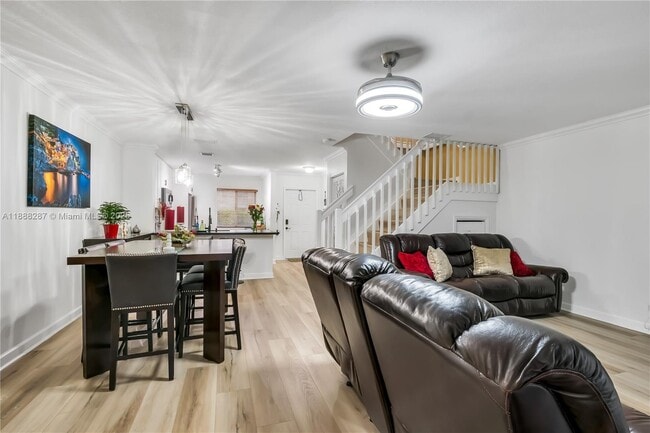 Photo - 667 NW 208th Dr