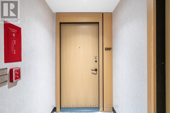 Photo - 89 Church St Unit 1907