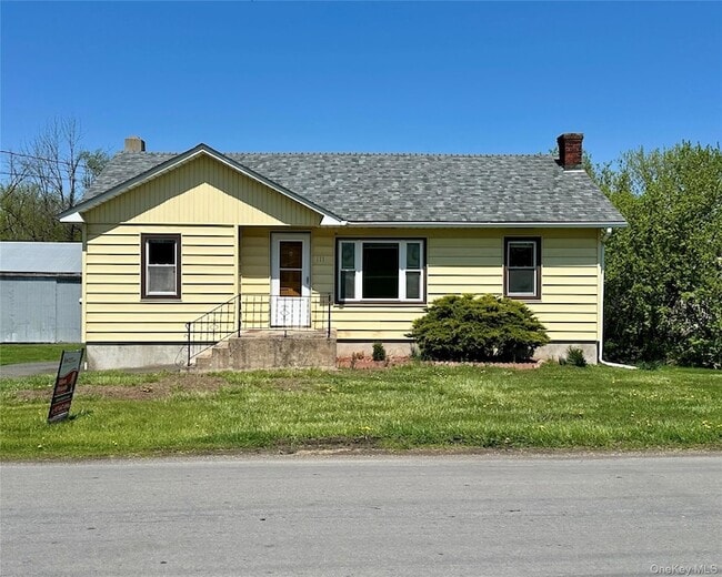 Photo - 111 Round Hill Rd