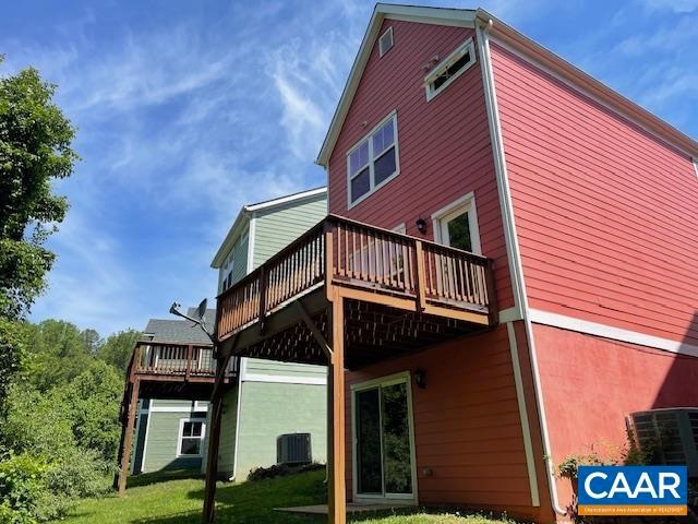 Photo - 253 Huntley Ave