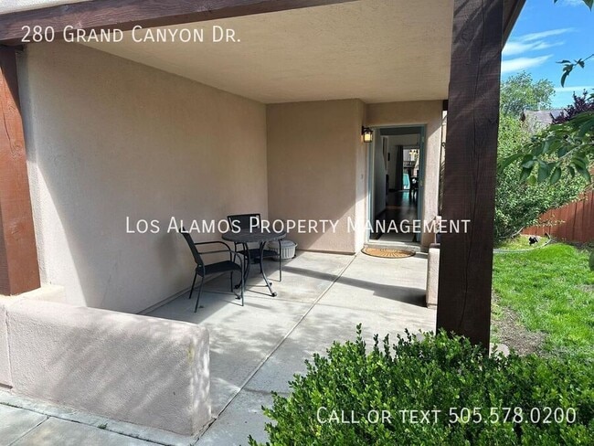 Photo - 280 Grand Canyon Dr