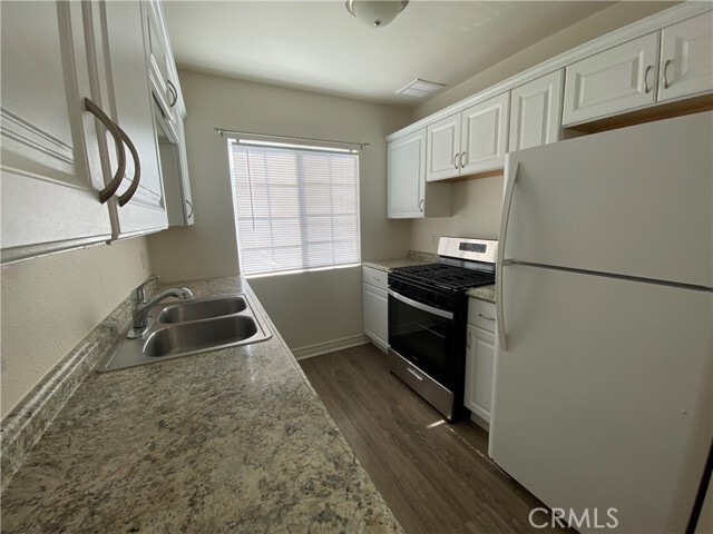 Photo - 3725 W 190th St Townhome