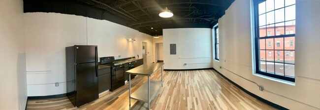 Photo - 181 Elm St Unit 102
