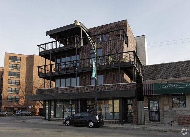 Photo - 2299 N Clybourn Ave