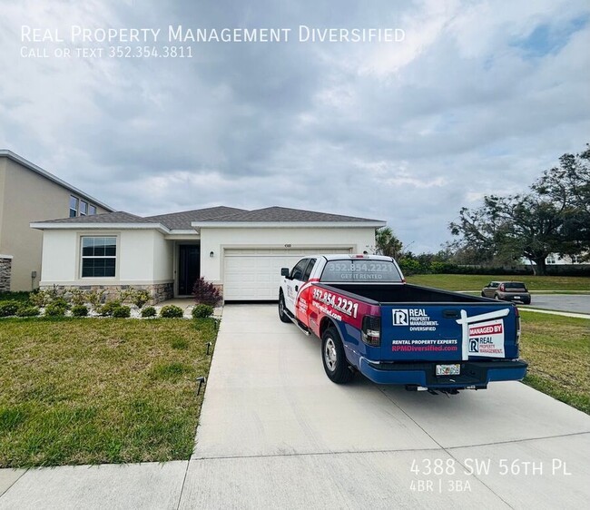 Spacious 4/3 W/ Oversized Screened Lanai - Spacious 4/3 W/ Oversized Screened Lanai House