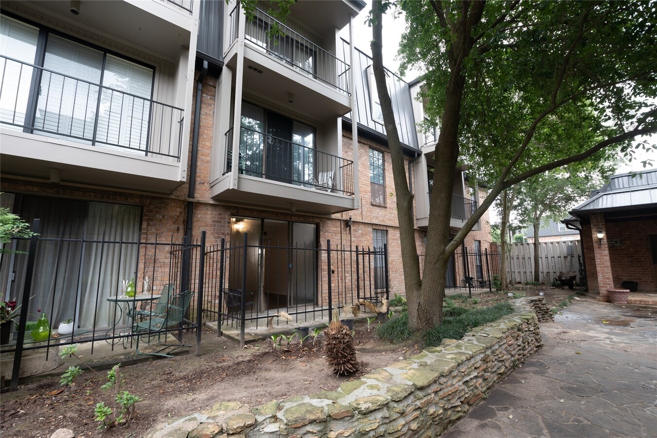 Photo - 2475 Underwood St Unidad 167