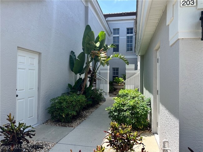 Photo - 25240 Pelican Creek Cir Unit 202