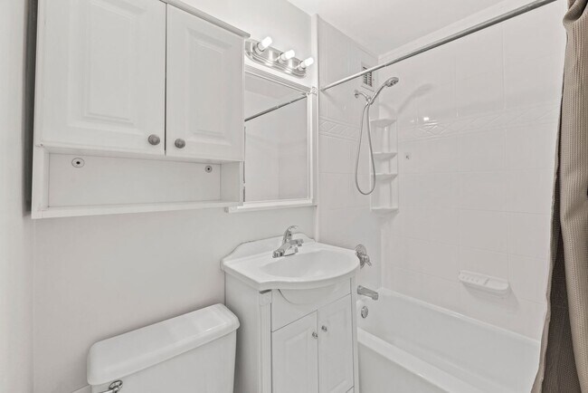 1021 Arlington Blvd Unit 918