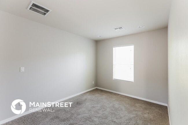 Photo - 2000 N 36th St