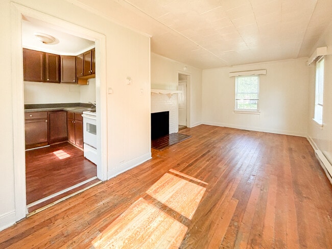 Photo - 3415 Danbury Rd