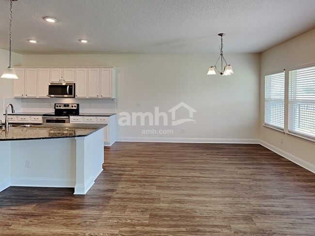 Photo - 3129 Creek Village Ln