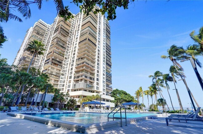 Building Photo - 2333 Brickell Ave Unit 307