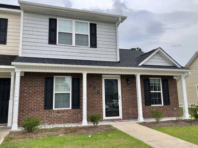 Photo - Super Sweet on Streamwood