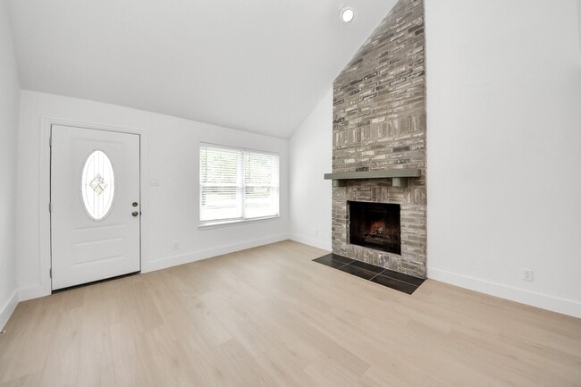 Building Photo - 3614 Almington Ln