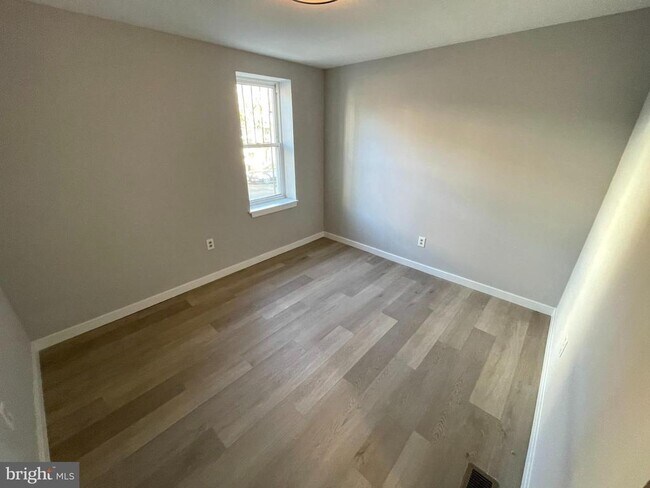 Photo - 3500 Ainslie St Unidad 1F