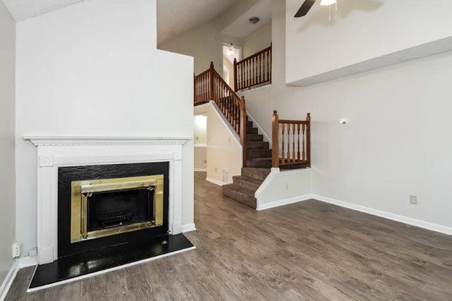 Photo - 1675 Watercrest Cir