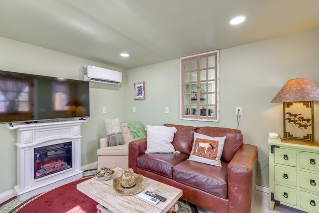 Photo - 888 N Acacia Rd Unit SI ID1604748P