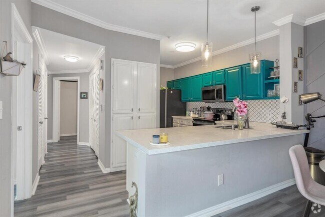 Building Photo - 2111 Welch St Unit B201 Rental