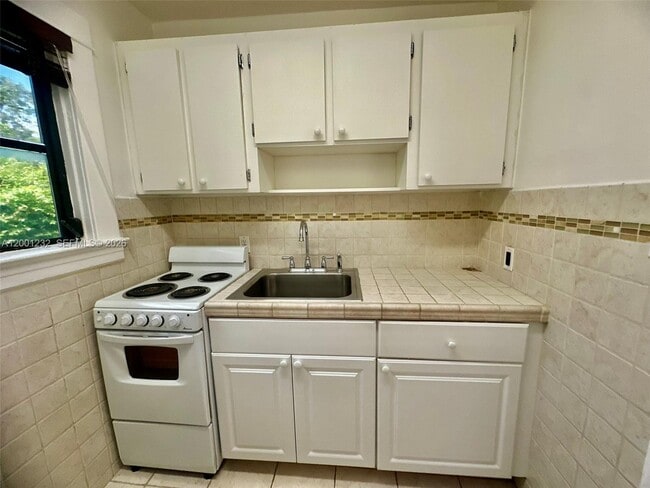 Photo - 3712 Anderson Rd Unidad 3