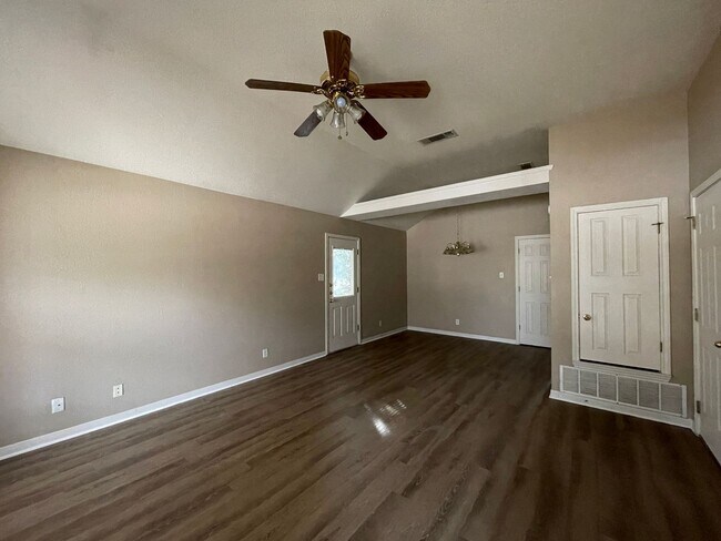 Photo - 4802 John David Dr Unit A