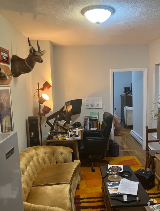 Building Photo - 24 Sheafe St Unit 1 Rental
