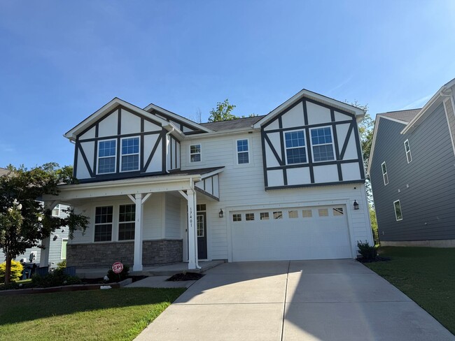 Building Photo - 17401 Carolina Hickory Dr
