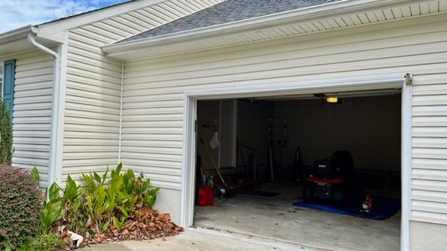 Photo - 1908 Joslyn Dr