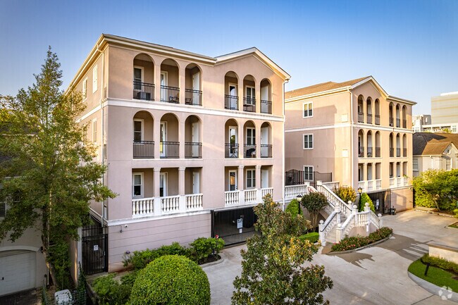 58 Briar Hollow Ln - Chateau Briar Hollow Apartments