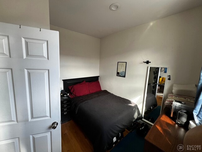 179 Massachusetts Ave Unit 6