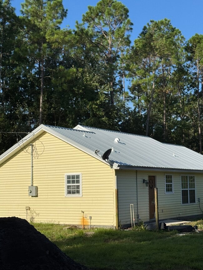 Photo - 24899 Crawford Rd