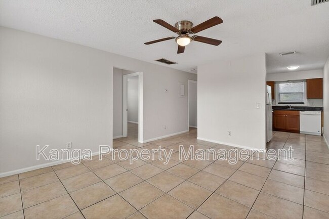 Photo - 1618 W 26th Ct Unidad D
