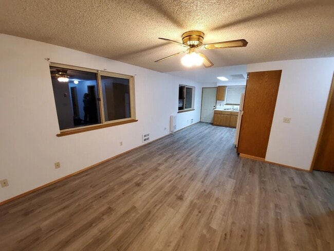 Photo - 606 Deeded Ln SW Unidad #2