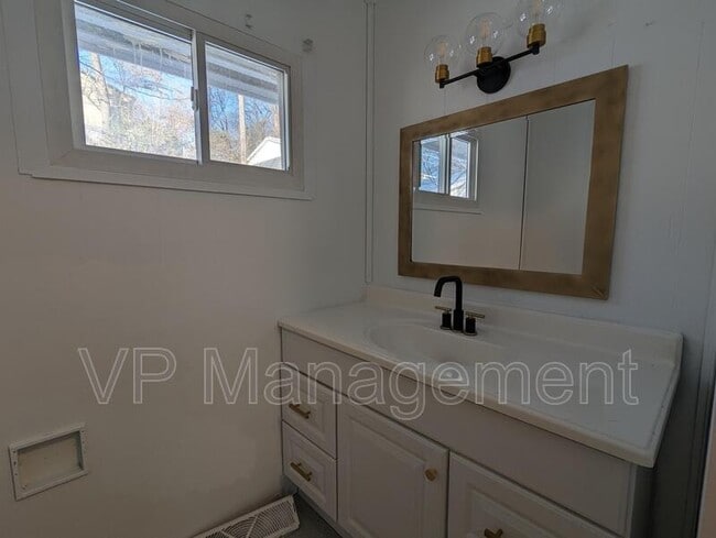 Photo - 1536 Spring St