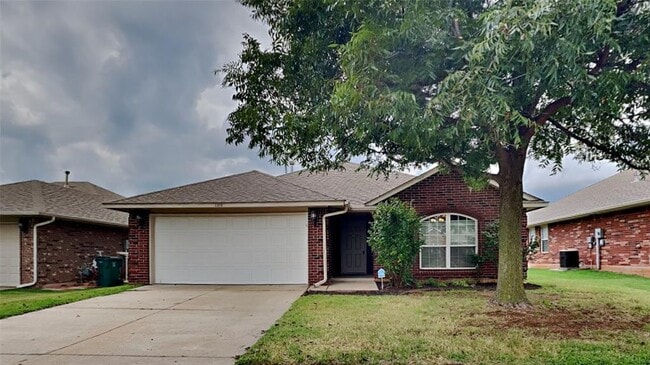 Photo - 1109 Westridge Dr