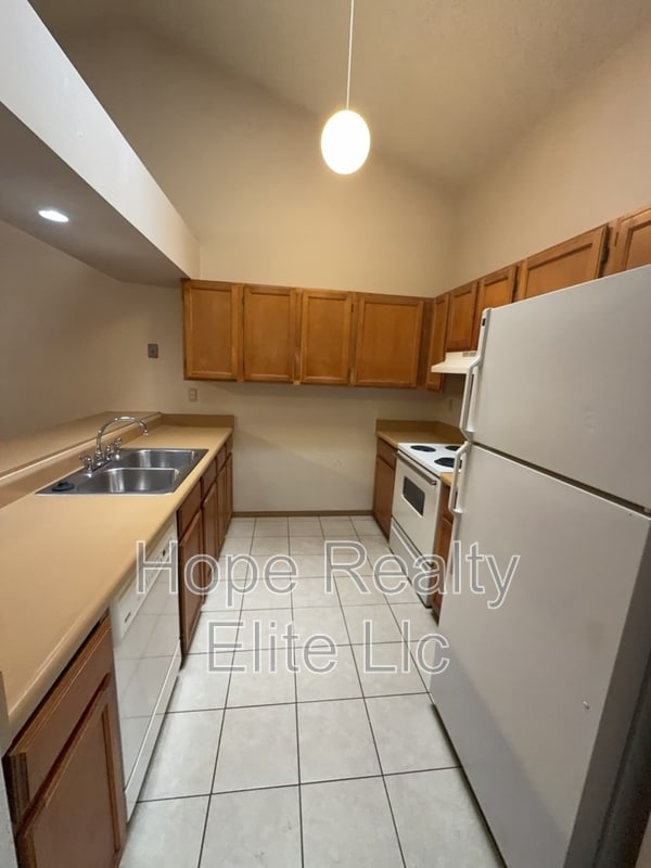 Photo - 4537 Lamplighter Cir