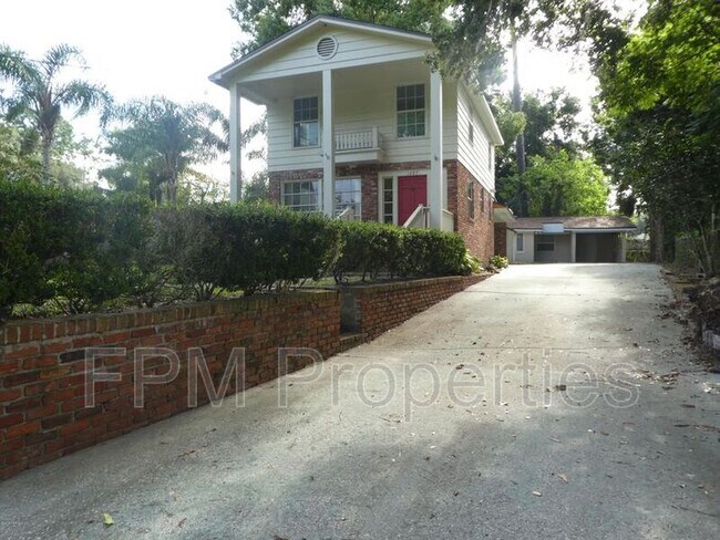 Photo - 1687 Glendale Rd