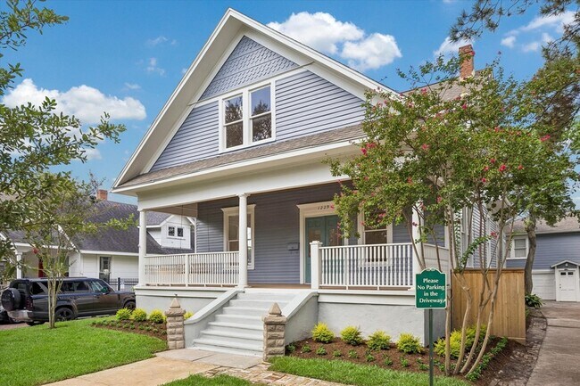 Photo - 1229 Heights Blvd
