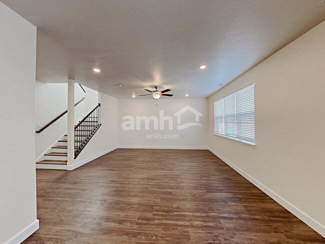 Photo - 2335 S Wild Horse Way