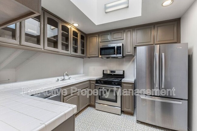 Photo - 612 Marie Ave